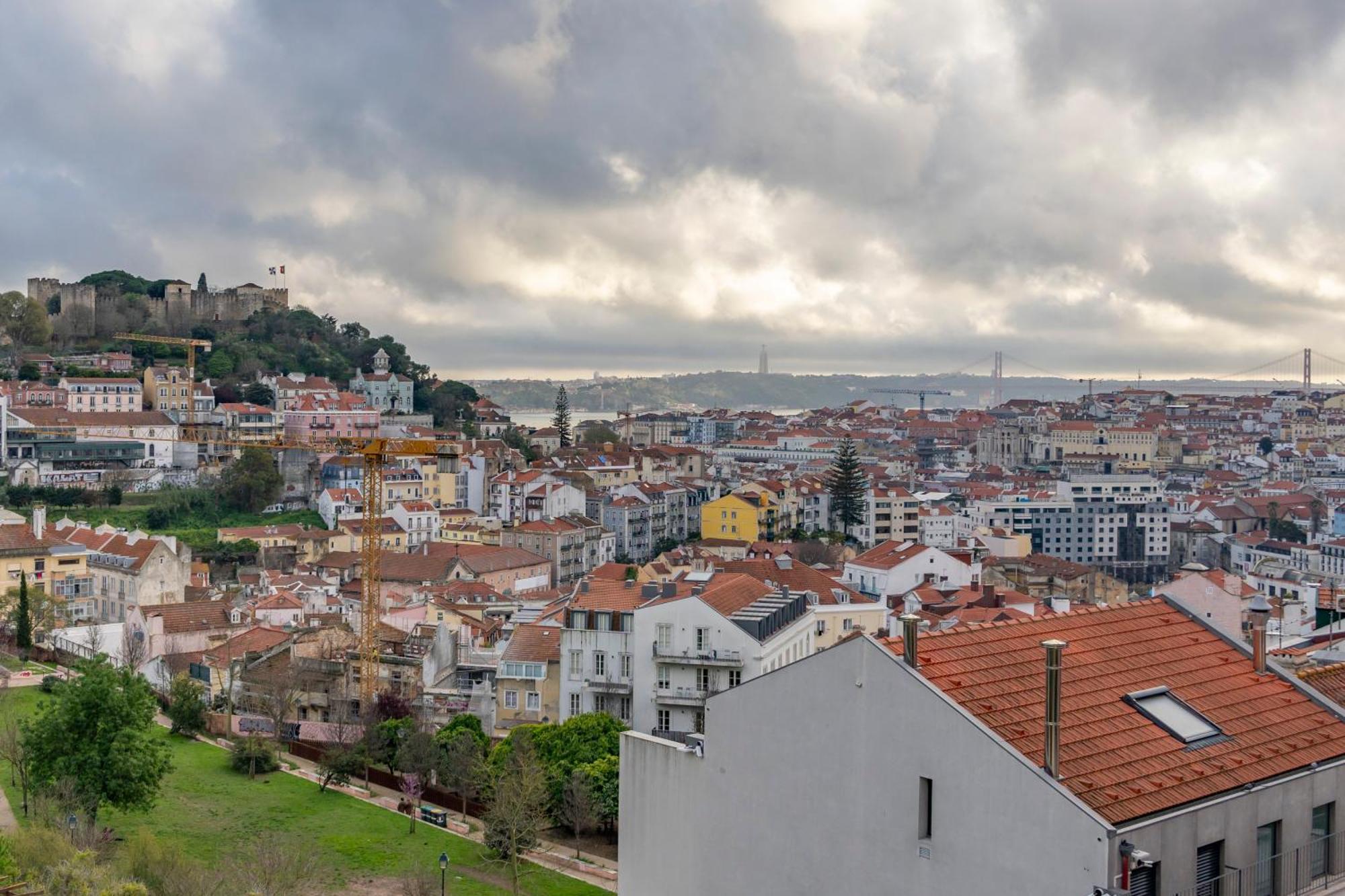 Superb Apartments Overlooking Graça in Lisboa Exterior foto