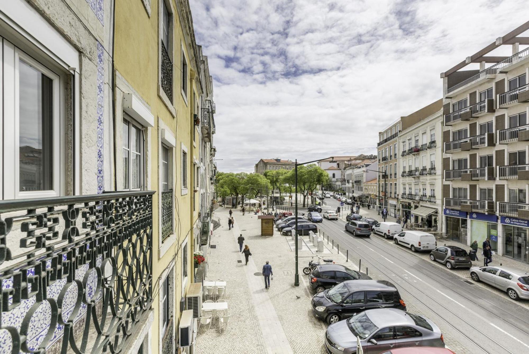 Superb Apartments Overlooking Graça in Lisboa Quarto foto